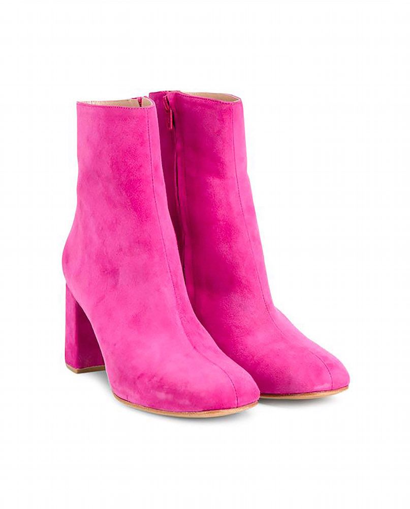 Footwear, Boot, Magenta, Pink, Purple, Leather, Suede, Synthetic rubber, 