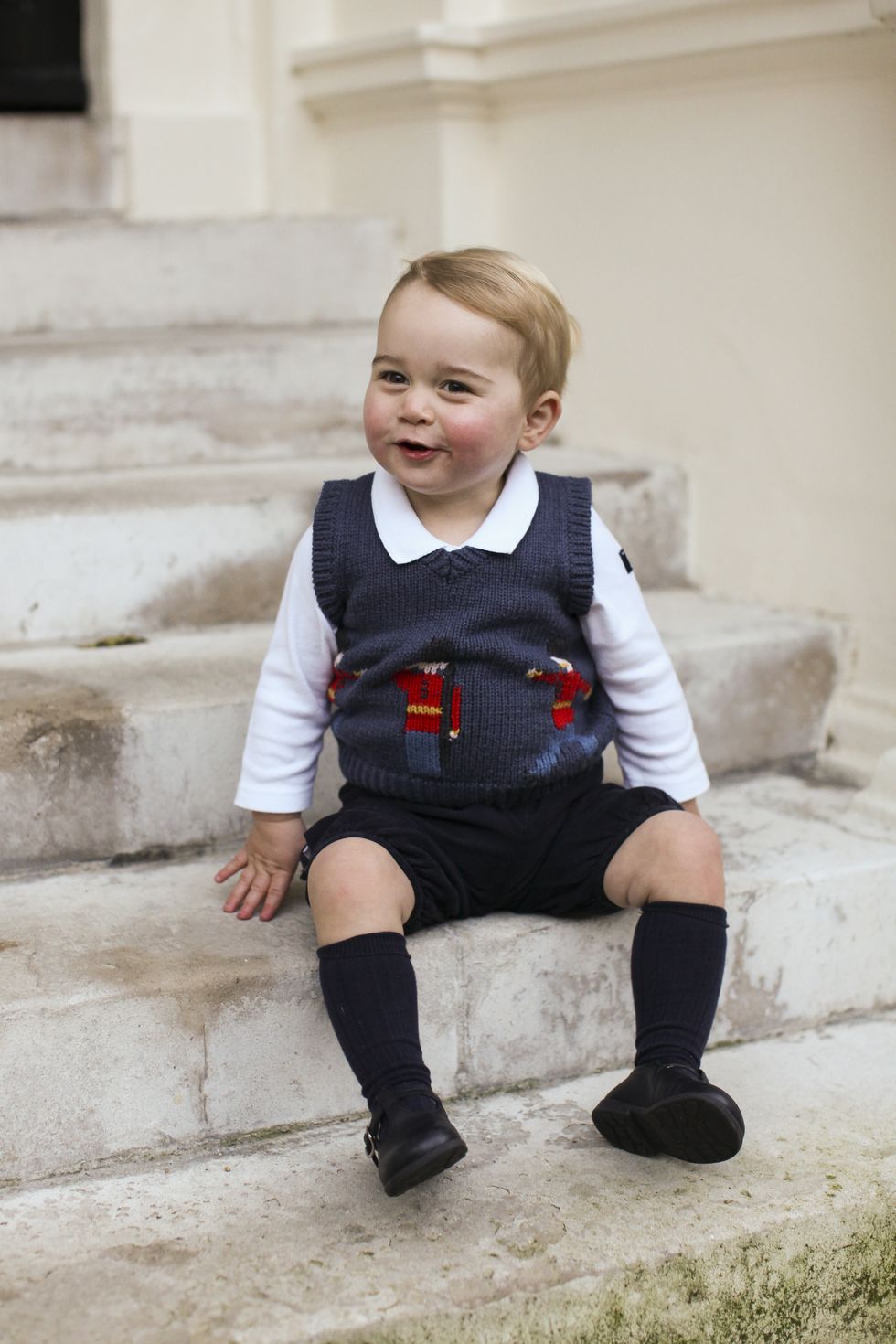 Prince George on steps | ELLE UK