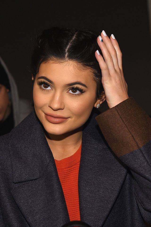 Kylie Jenner's app just published some archaic dating advice
