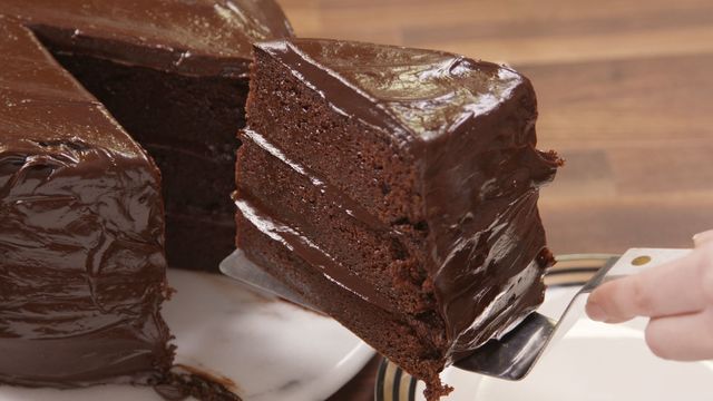 Bruce Bogtrotter Cake