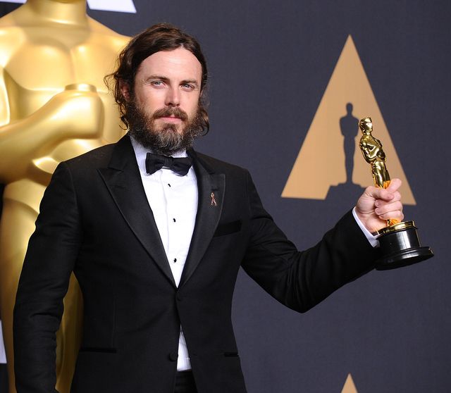 HOLLYWOOD, CA - FEBRUARY 26: Actor Casey Affleck poses in the press room at the 89th annual Academy Awards at Hollywood & Highland Center on February 26, 2017 in Hollywood, California. (Photo by Jason LaVeris/FilmMagic)