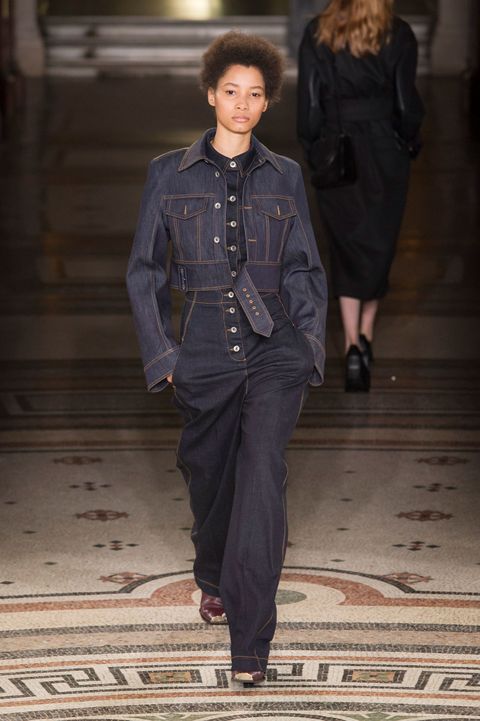 Stella McCartney AW17 Collection: Paris Fashion Week