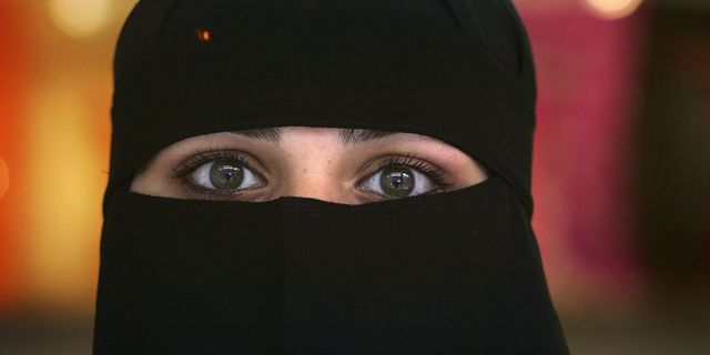 Muslim woman | ELLE UK