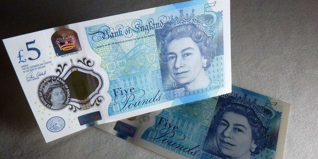 Five pound note | ELLE UK