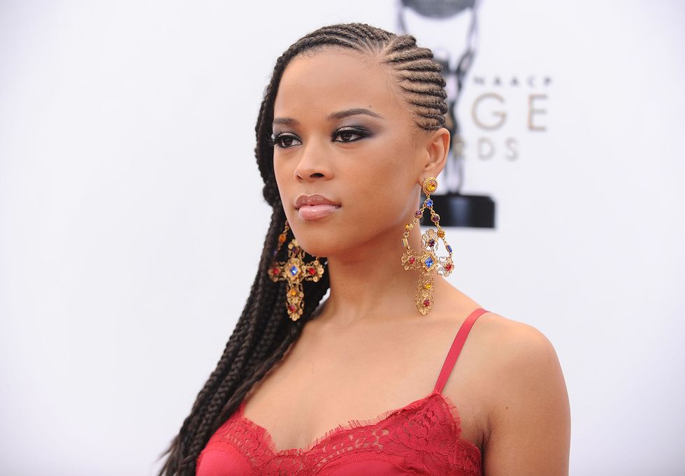<p><span>We love traditional cornrows, but there's something a bit </span><em data-redactor-tag="em">sexier</em><span> about side cornrows. "One great way to extend the life of braids is to get touch ups on the braids every three weeks," explains celebrity curly textured expert and author of "Textured Tresses," Diane Da Costa. "This will keep your braids looking fresh </span><em data-redactor-tag="em">and</em><span> extend the life of the style."</span></p>