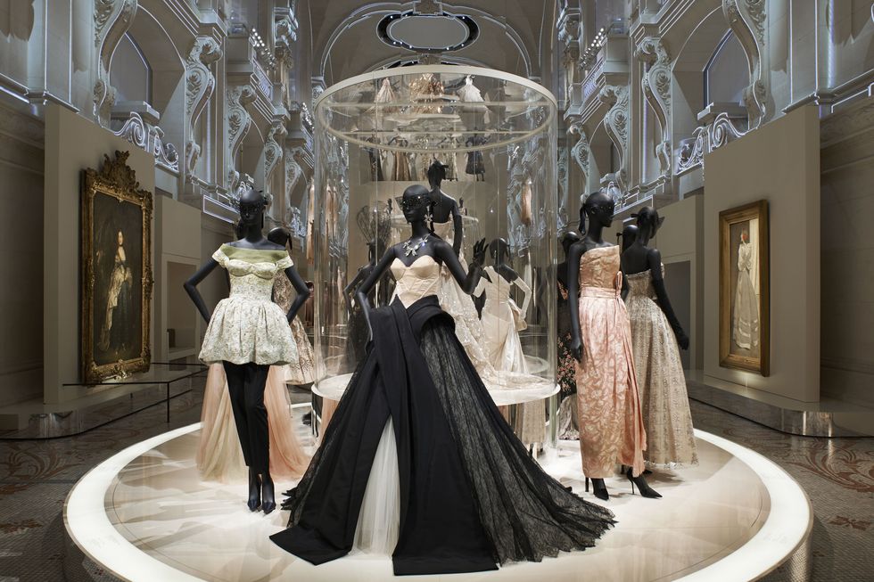 See Inside Dior's Breathtaking Paris Exhibition , The Fashion House Are ...