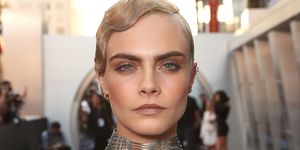 Cara Delevingne Valerian premiere red carpet 1920 hair