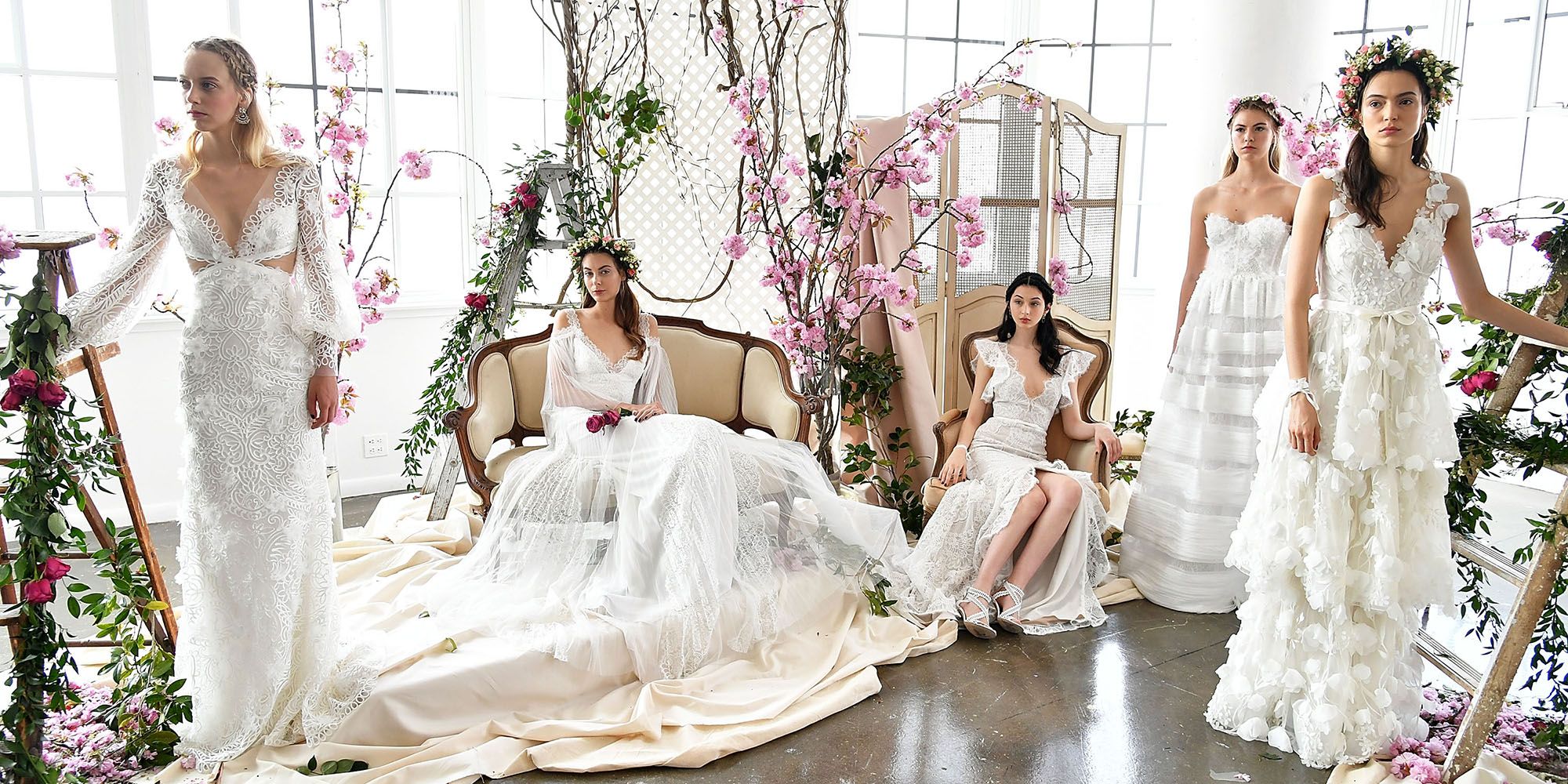 bride with her bridesmaids