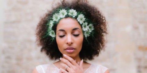 Natural Textured Wedding Hair Trend And Inspiration Natural Textured Wedding Hair Trend And Inspiration