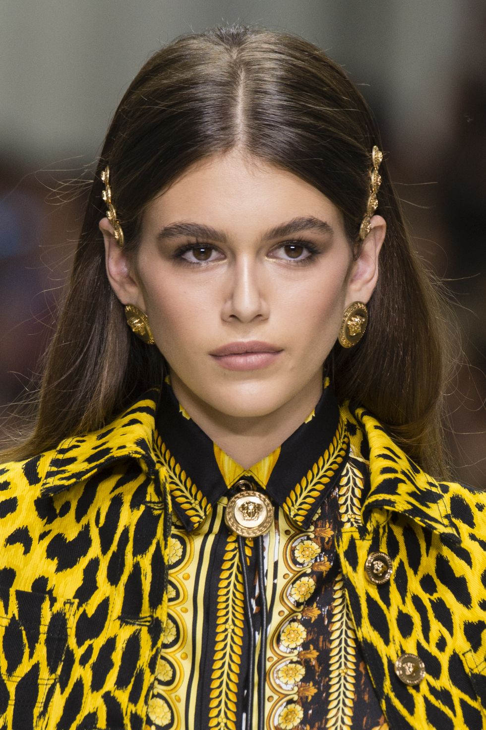 The Lipstick All The Supermodels Wore At Versace SS18 In Milan
