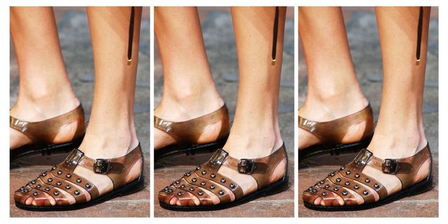 Footwear, Shoe, Sandal, Ankle, Brown, Mary jane, Human leg, Tan, Leg, Beige, 