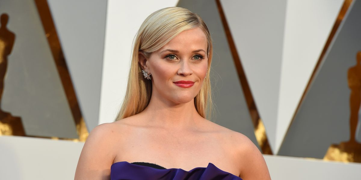 Reese Witherspoon And Daughter Ava Look Like Twins In A New Photo