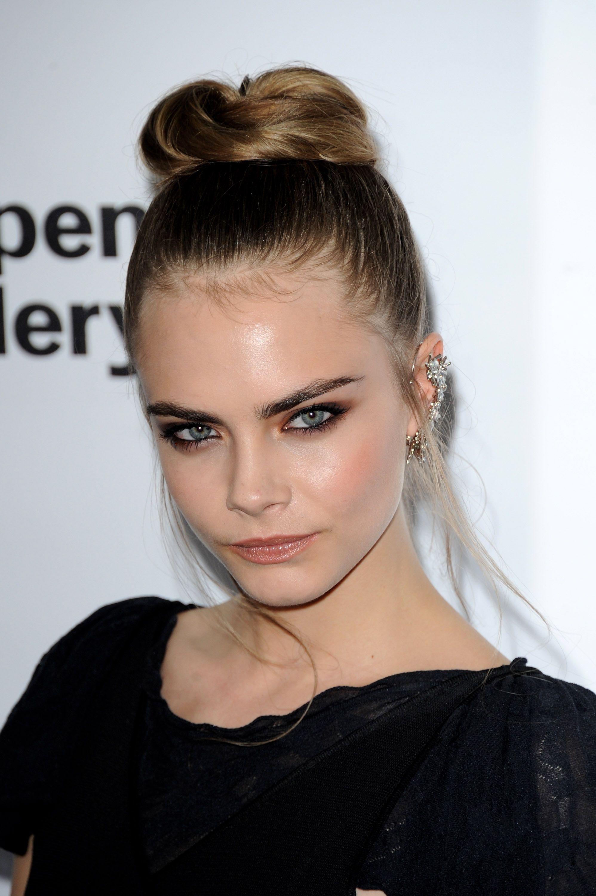 Cara Delevingne Hair Every One Of Cara Delevingne S Hair Styles