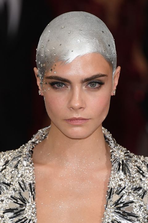 Cara Delevingne Hair Every One Of Cara Delevingne S Hair Styles