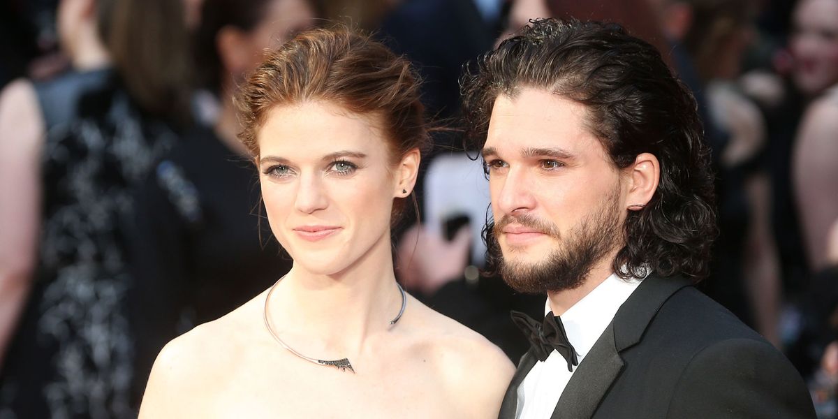 Kit Harrington Won't Take Pictures With Rose Leslie For 'Game Of ...