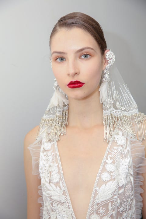 wedding dress trends - bridal fashion week 2018