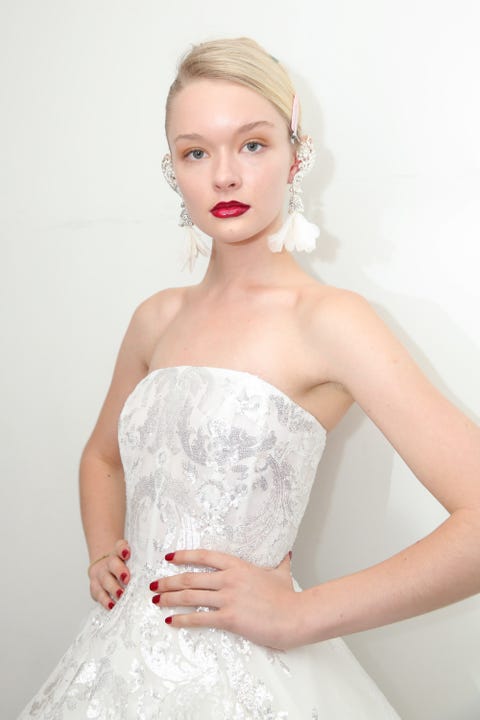 wedding dress trends - bridal fashion week 2018