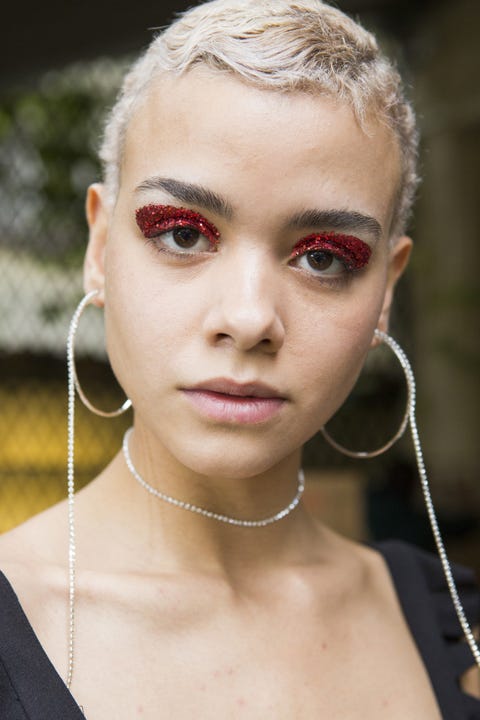 Christmas Makeup Ideas - Christmas Party Makeup