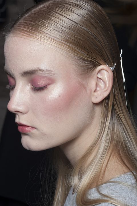 Model backstage at Alberto Zambelli, Milan Fashion Week, pink blusher, pink eyeshadow