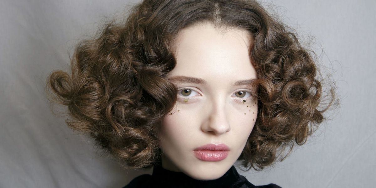 10 Ways To Get Curly Hair Without Heat, Hair Straighteners ...