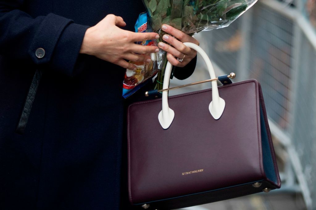 Meghan markle 2025 strathberry bag