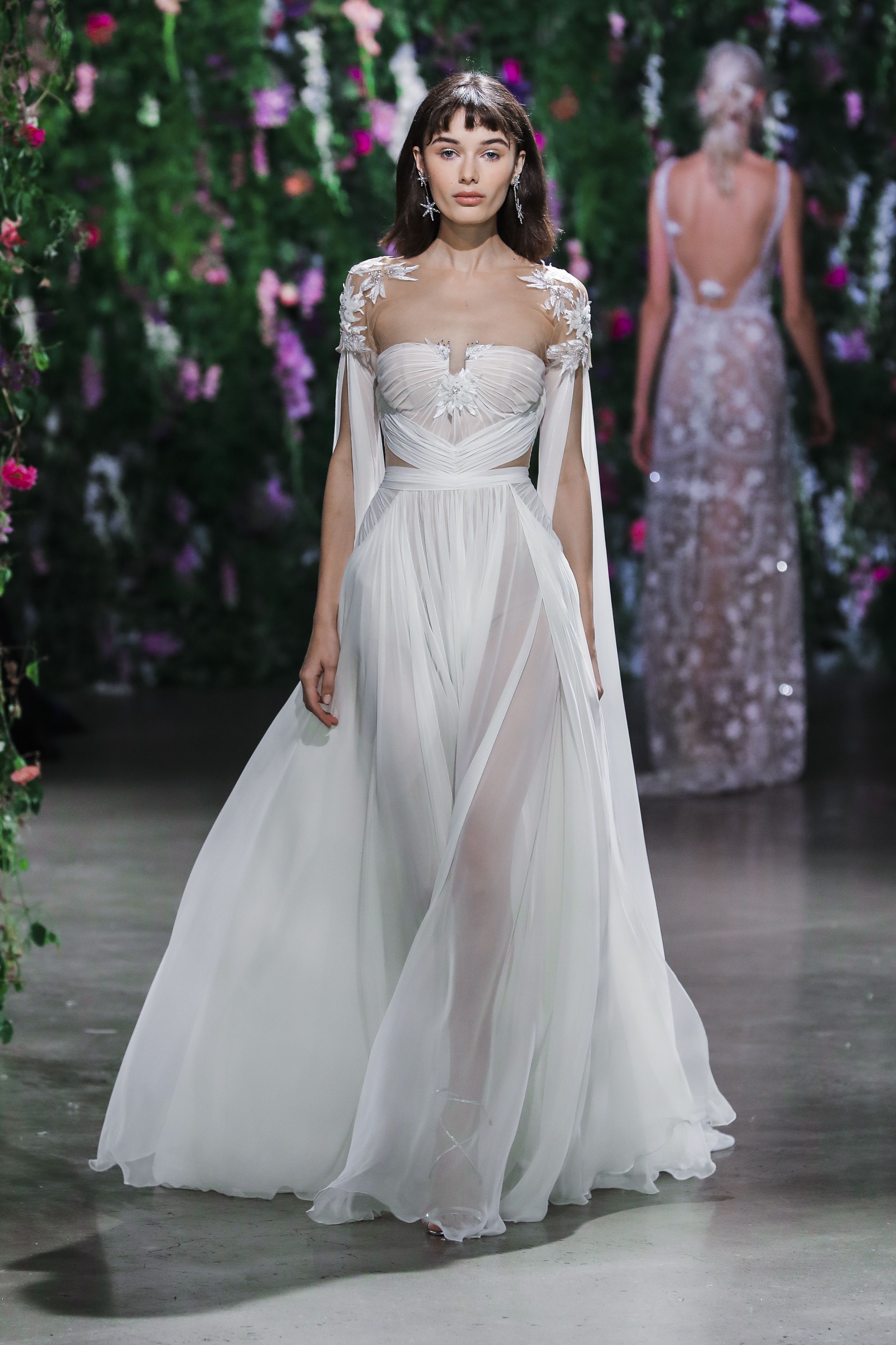 19 Dreamy Haute Couture Wedding Dresses Meghan Markle Could Wear