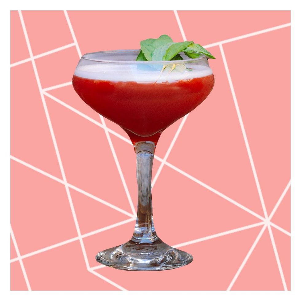 Drink, Cocktail garnish, Martini glass, Alcoholic beverage, Non-alcoholic beverage, Daiquiri, Strawberry juice, Cocktail, Pink lady, Bacardi cocktail, 