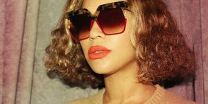 Eyewear, Vision care, Lip, Hairstyle, Chin, Sunglasses, Style, Jaw, Cool, Beauty, 