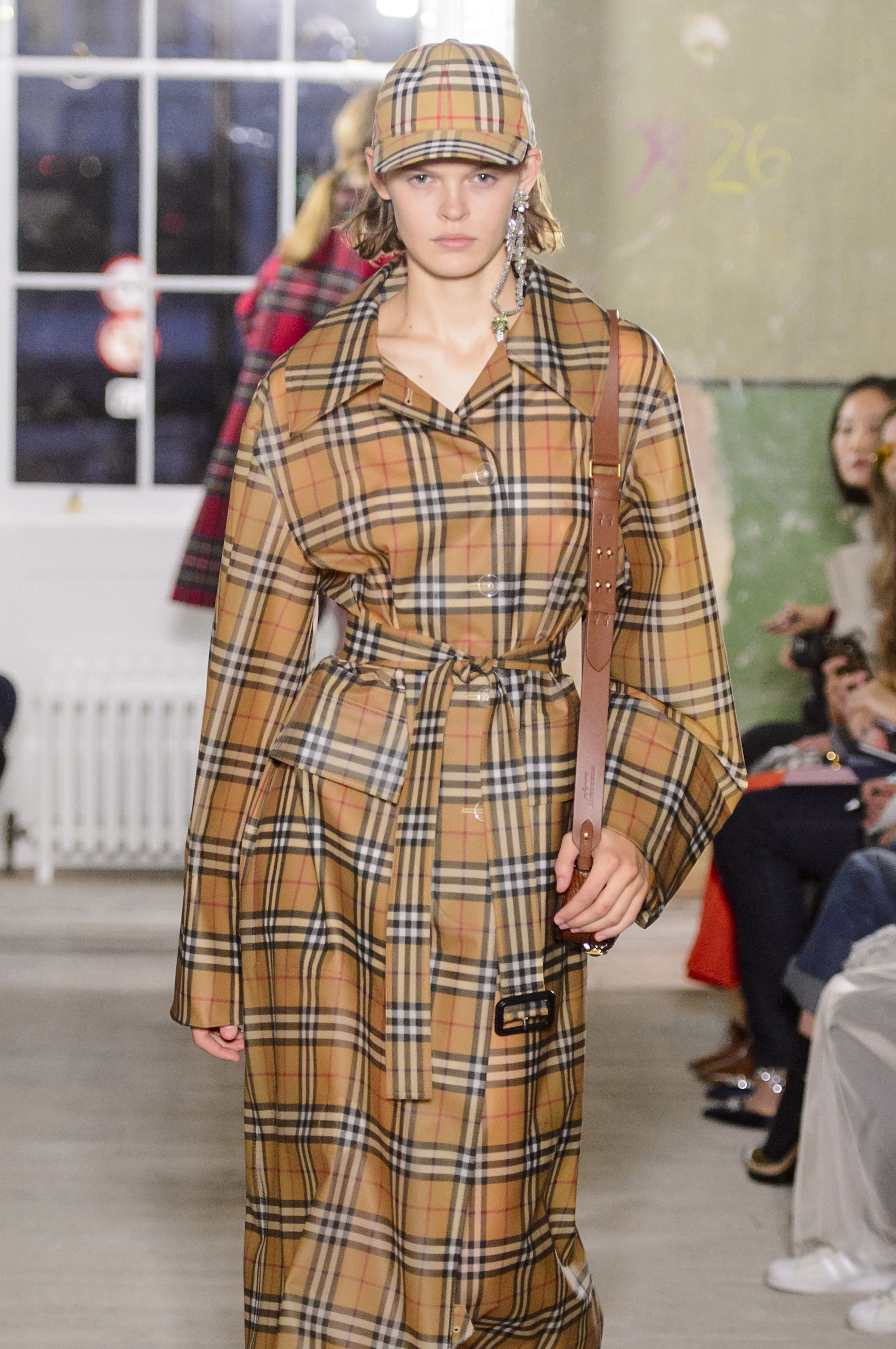 Christopher Bailey's Collection Burberry Will Be To LGBTQ