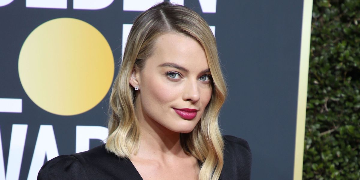 How To Do Margot Robbie's Golden Globes 2018 Make-Up Step By Step