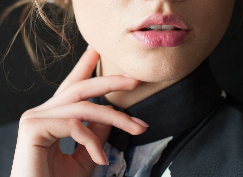 Model backstage at Apu Jan, London Fashion Week