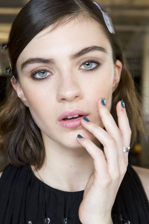 Autumn Nail Trends For 2018 - Best AW18 Autumn Runway Trends For Nails