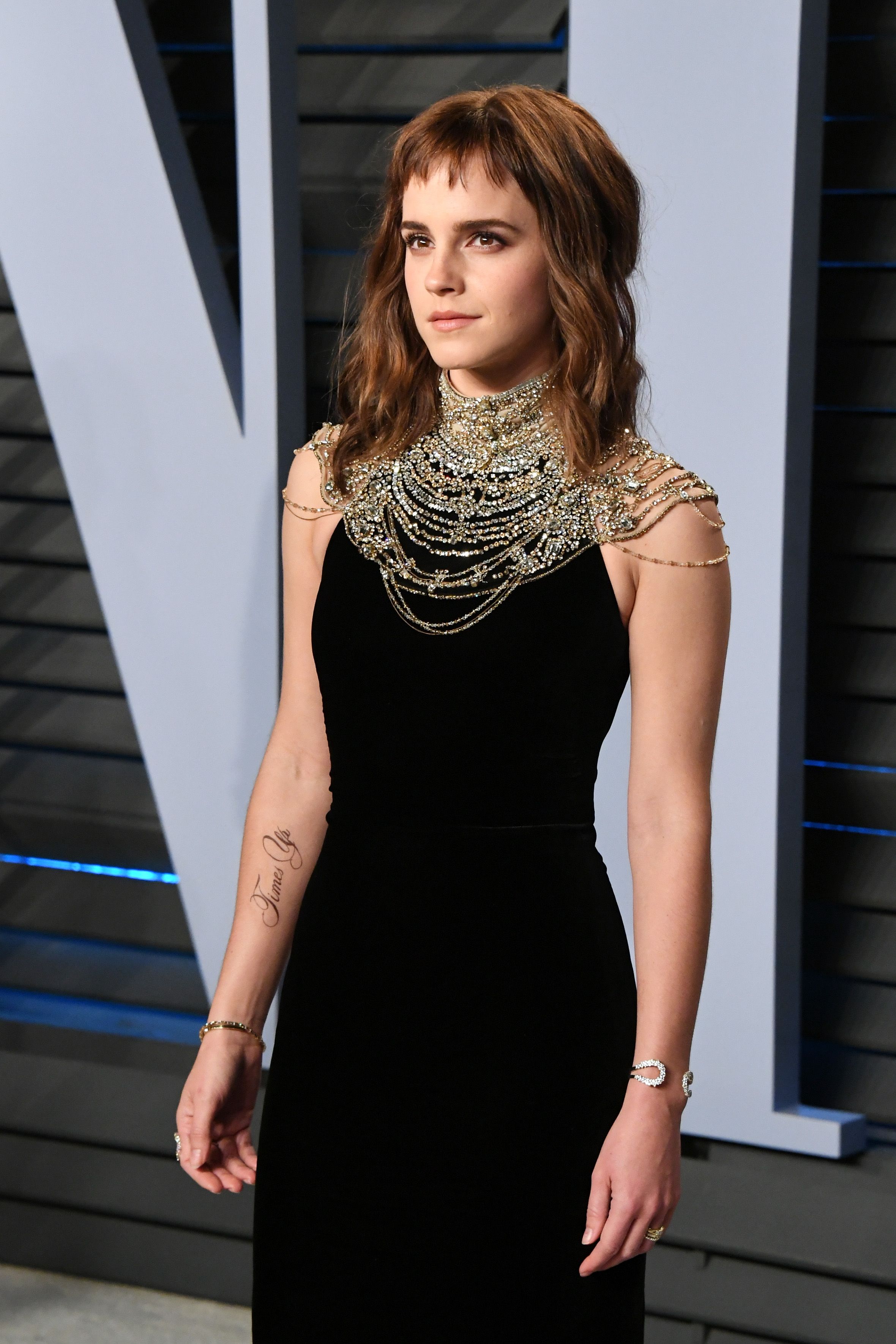 Emma Watson zoa erro em tattoo que fez para festa pós-Oscar | Capricho