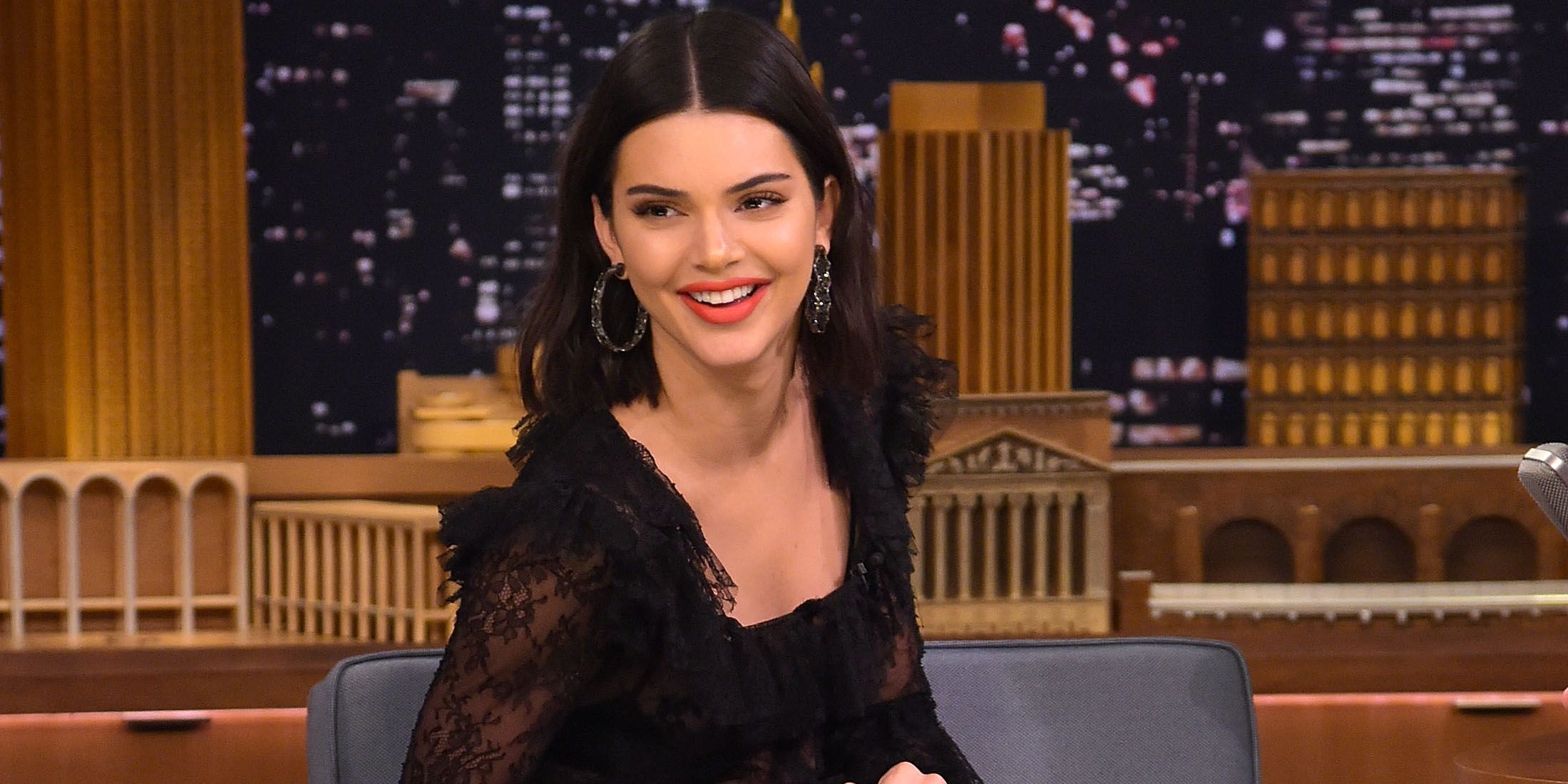 Watch Kendall Jenner Sing About Her Vagina In This