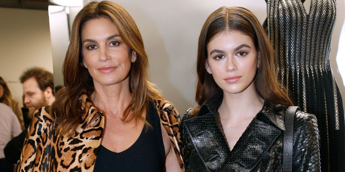 Kaia Gerber And Cindy Crawford Strike A Pose At Charity Event Following ...
