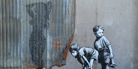 Aprilprimeur-de-expo-met-Banksy-en-Warhol-en-ook-tippen-we-de-laatste-to-do-s-voor-maart