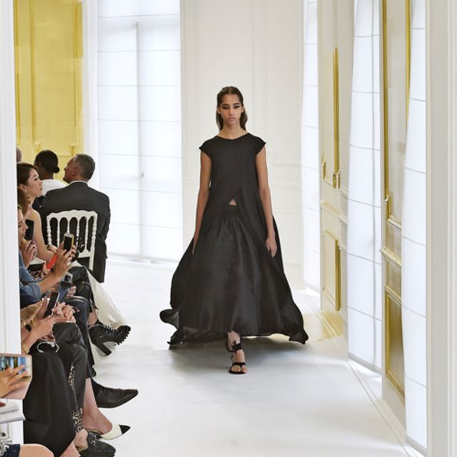 Bij-Paris-Fashion-Week-stal-niet-Dior-s-collectie-maar-het-decor-de-show