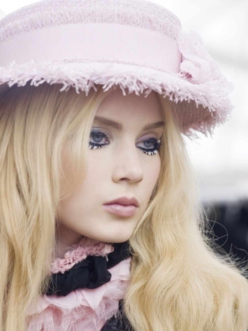 Clothing, Nose, Lip, Textile, Pink, Headgear, Fur clothing, Costume accessory, Winter, Fashion, 