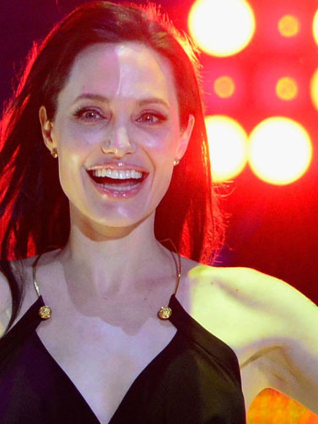 Angelina-Jolie-wordt-40!-Haar-beste-gifs-verzameld