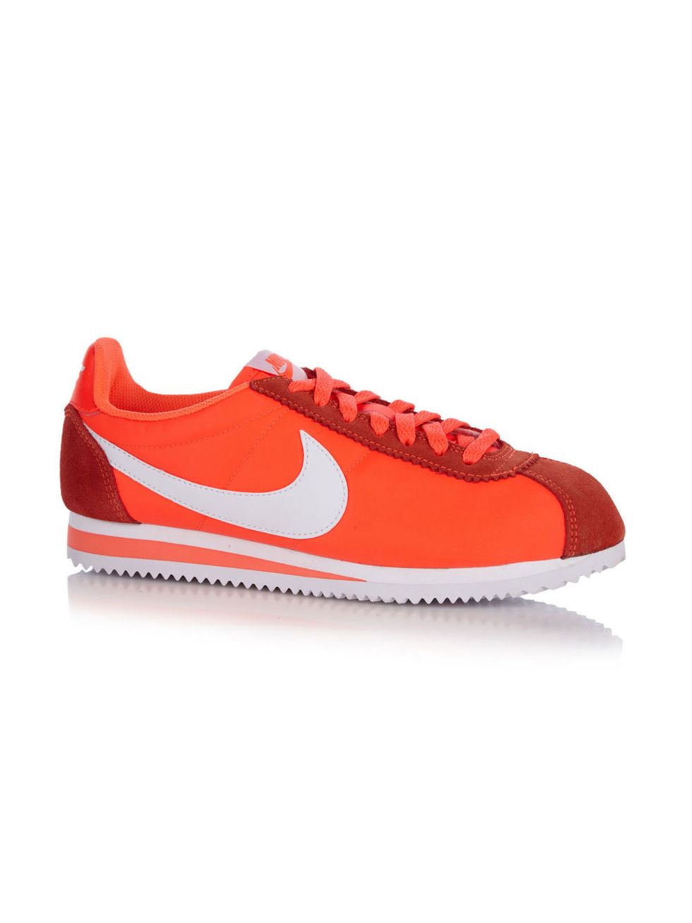 Footwear, Shoe, Product, Red, White, Sportswear, Line, Orange, Sneakers, Logo, 