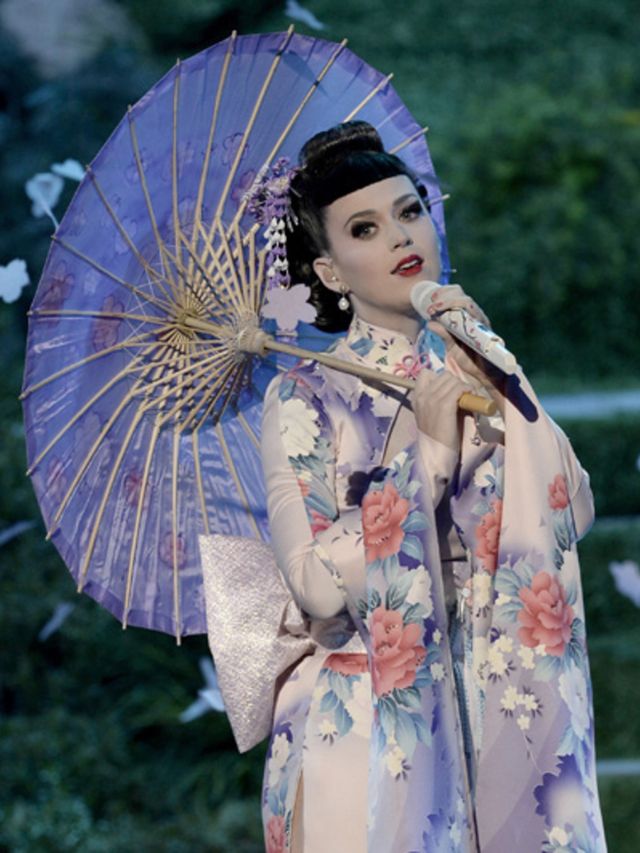 Discussie-was-Katy-Perry-s-Geisha-outfit-racistisch