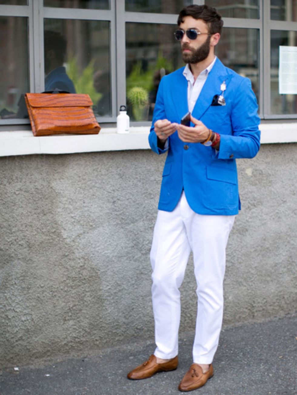 Dress shirt, Trousers, Collar, Shirt, Outerwear, Coat, Style, Sunglasses, Street fashion, Pocket, 