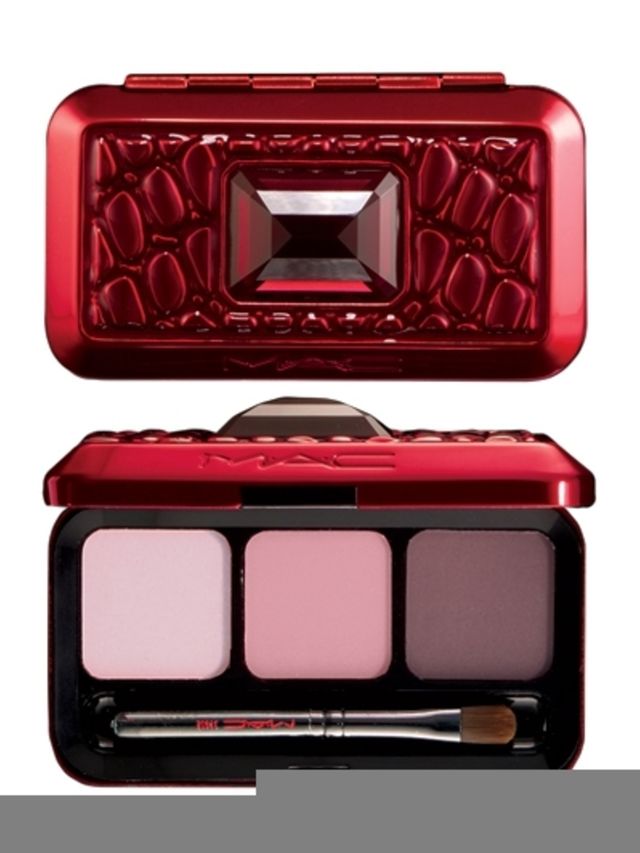MAC-Passions-of-Red