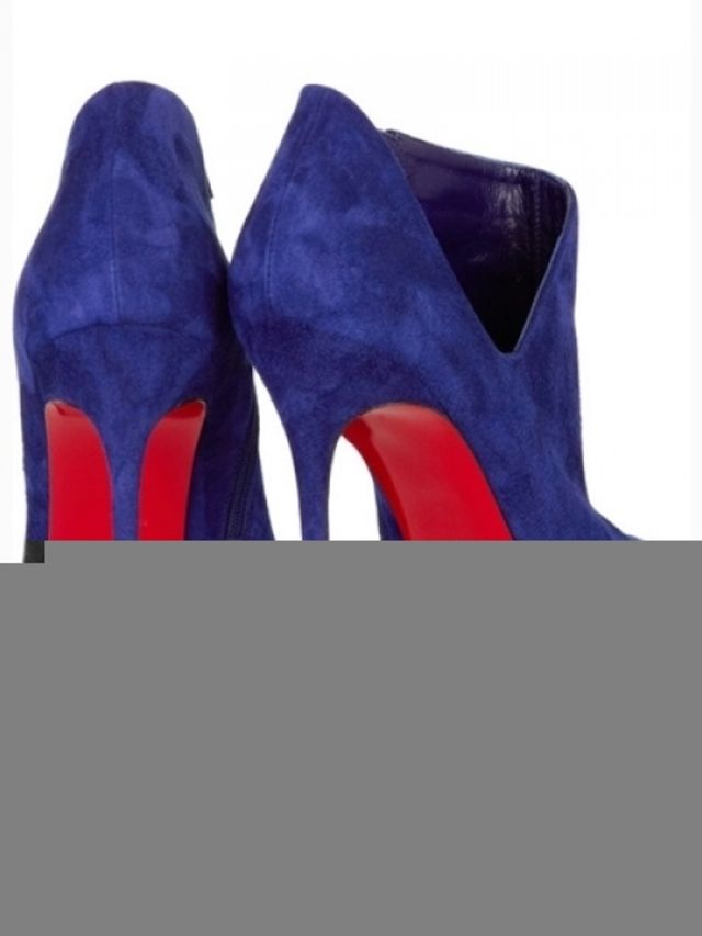 Mode-update-Louboutin-vecht-door