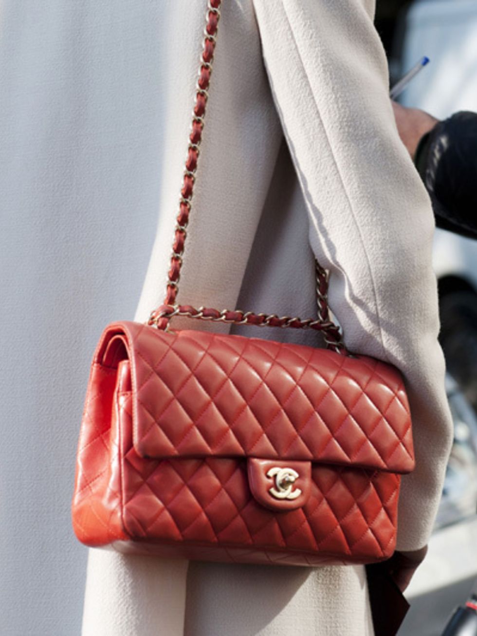 Product, Brown, Red, Bag, Textile, Style, Fashion accessory, Shoulder bag, Orange, Carmine, 
