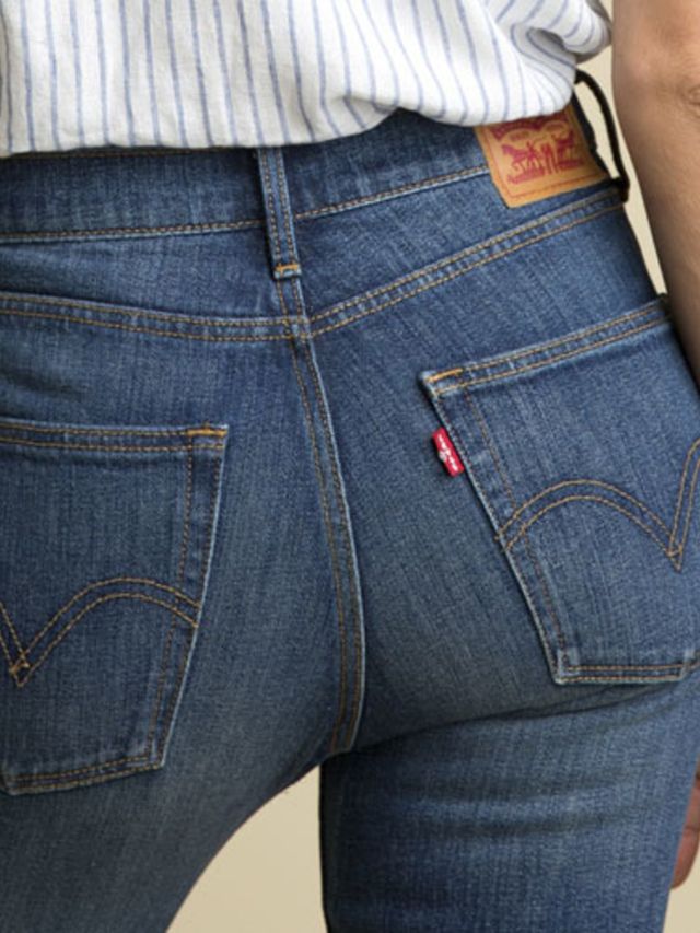 Wedgie-jeans-is-serieus-een-ding