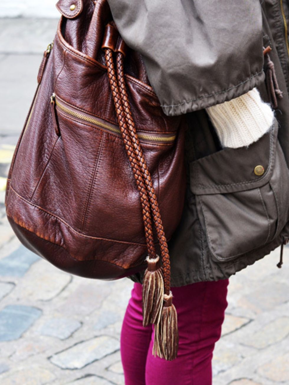 Brown, Textile, Purple, Style, Magenta, Fashion, Maroon, Bag, Street fashion, Violet, 