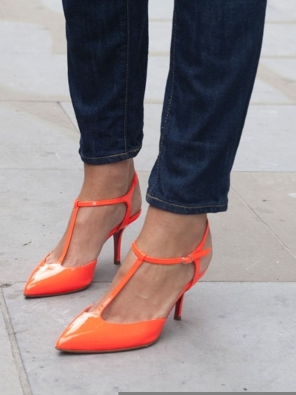 Footwear, Human leg, Shoe, Textile, Denim, Red, High heels, Joint, Jeans, Style, 