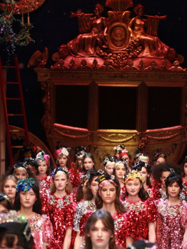 Herken-jij-ze-Dolce-Gabbana-bracht-Disney-films-tot-leven-op-de-catwalk