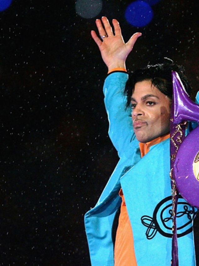 Zien-de-7-meest-legendarische-optredens-van-Prince-aller-tijden